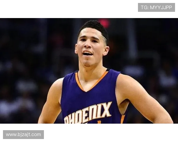 德文·布克领衔太阳队重返巅峰之路 聚焦新赛季挑战与期望