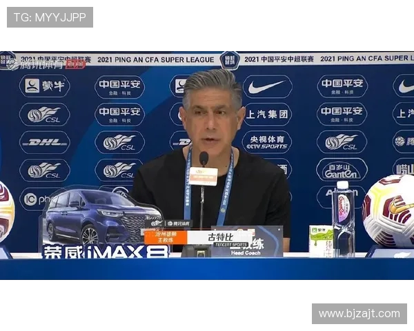 圣塔菲与奎迪奥的精彩对决揭示了足球战术的魅力与团队合作的重要性